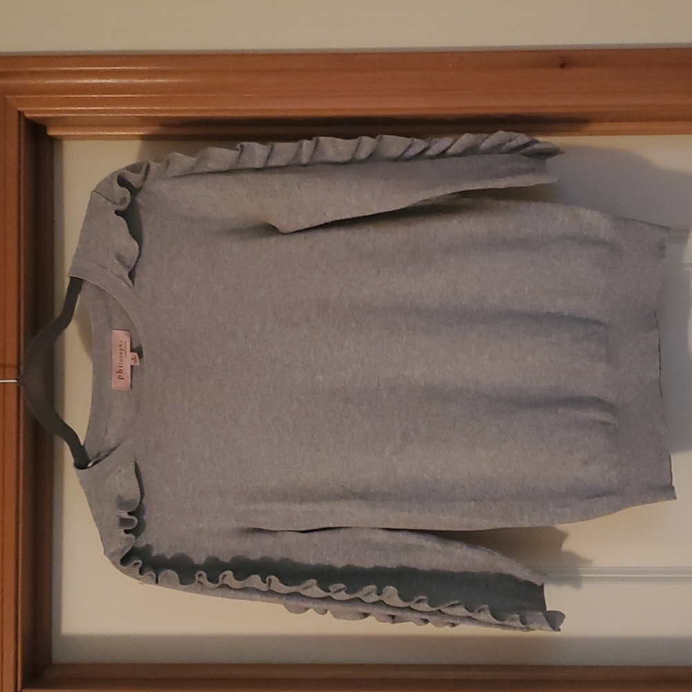 3/4 grey ruffle sleeve sweater